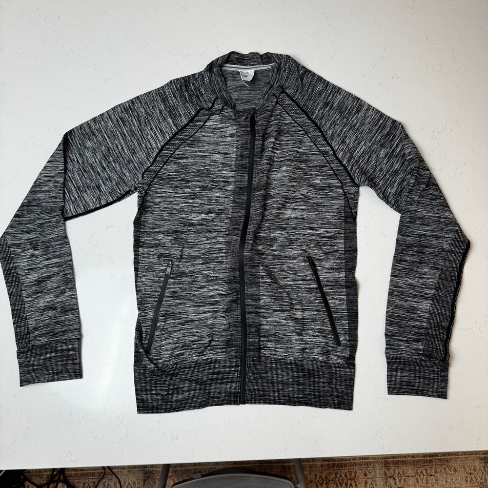 Blanc Noir Men's Black and Gray Zip Up Sweater